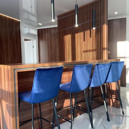Apartman Designer With A Large Panoramic Terrace Generator Separate Bedroom And A Comfortable Sofa Bed. Odessza